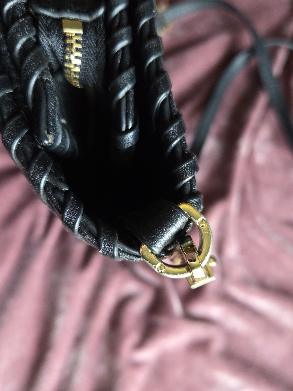 Tory Burch Marion Combo Crossbody Purse - Black Pebbled Leather Whipstitch - Picture 5 of 13